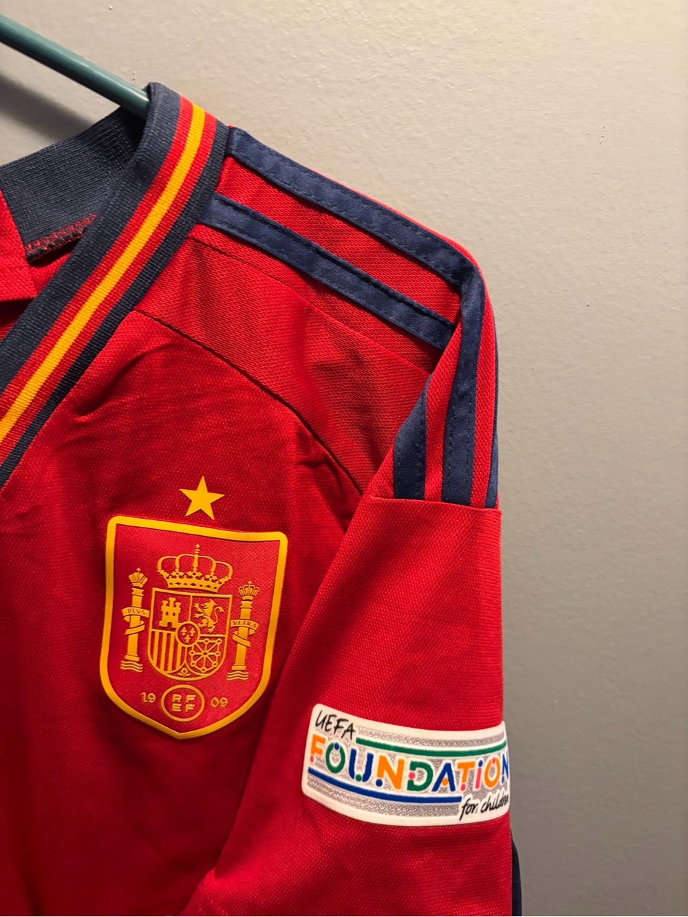 adidas Spain Soccer Jersey - Picture 5 of 6